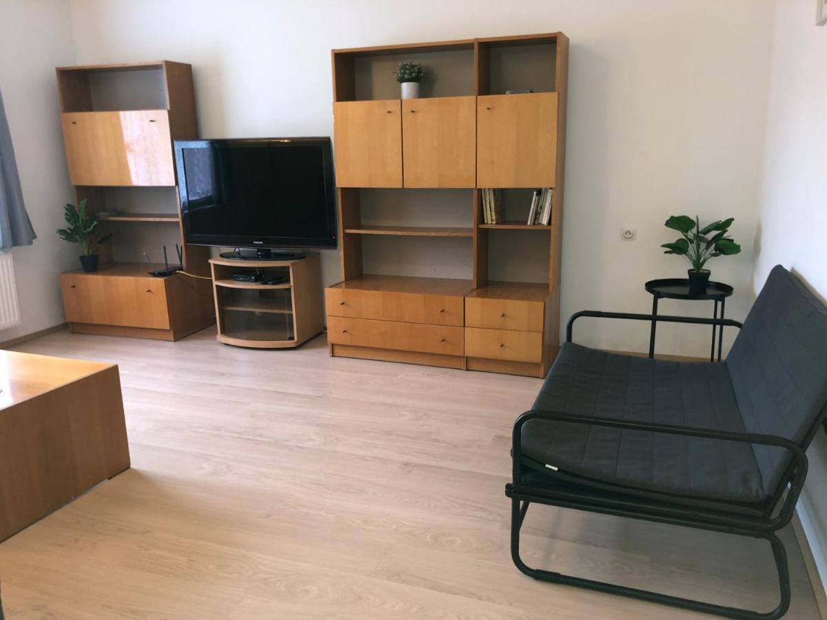 Apartmany Jevany Bagian luar foto